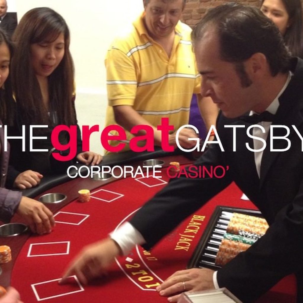 Un vero Casino' Aziendale con tavoli da gioco e Croupier professionali per un'intrigante serata con fantasoldi personalizzati.