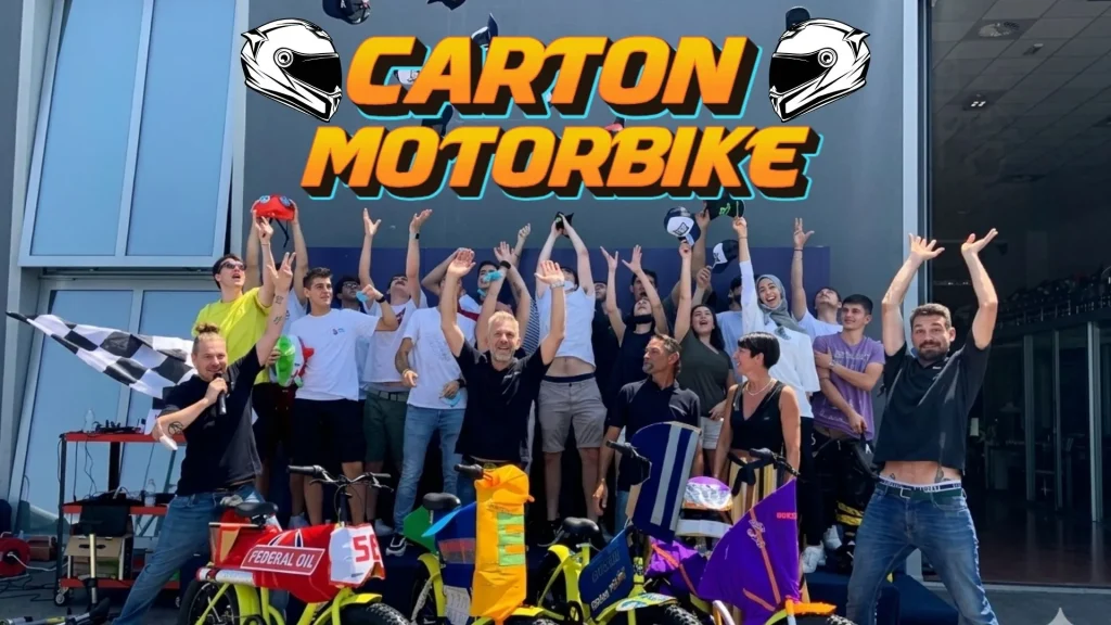 Dimostra la tua passione per le moto e collabora con il tuo team per trionfare al traguardo!